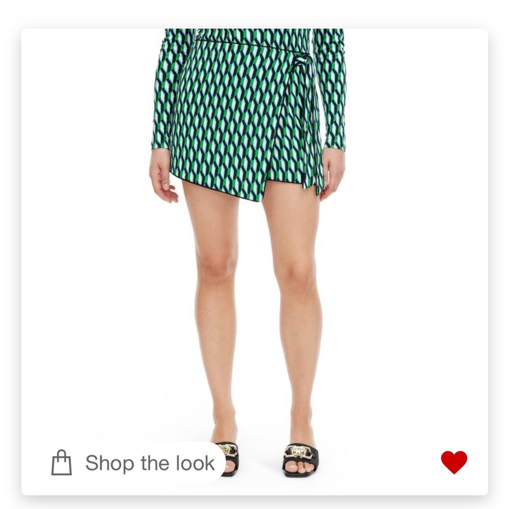 Women’s Side Wrap Arrow Geo Mini Skort